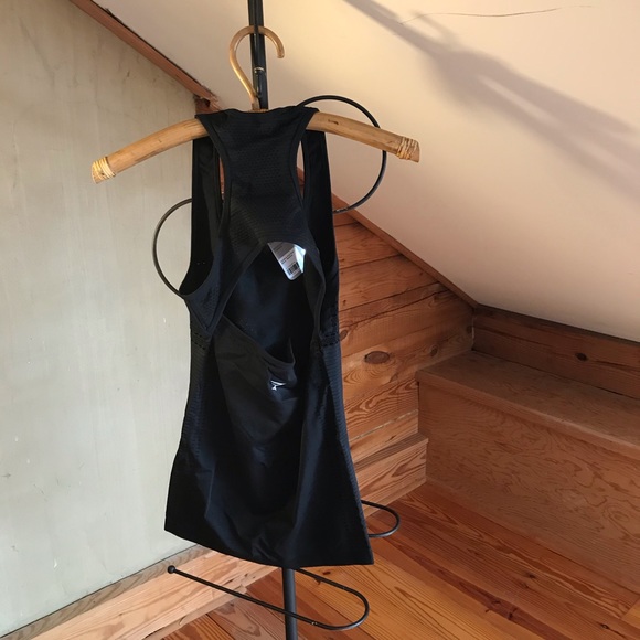 Gymshark Flawless Knit Vest Black Mesh Top, NWT, M - Picture 2 of 13